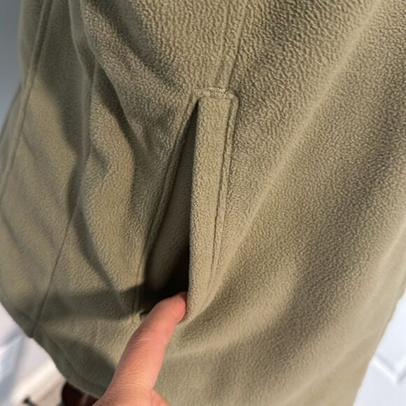Sz L Woolrich fleece vest sage green full zip pockets - Picture 3 of 9